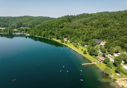 Laacher See mit Segelclub und Campingplatz, © Eifeltourismus GmbH, Dominik Ketz