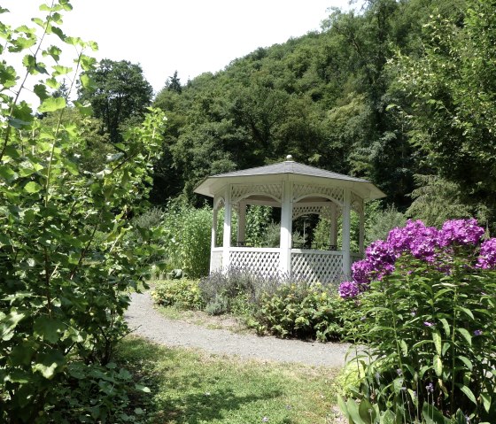 LTP Kräutergarten Pavillon, © GesundLand Vulkaneifel