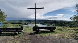 Maarkreuz am Schalkenmehrener Maar, © GesundLand Vulkaneifel GmbH