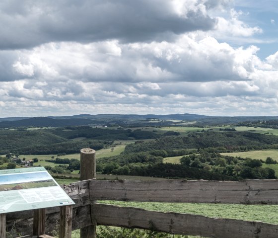 Eifelblick Galgenück, Eifelspur Soweit das Auge reicht, © Nordeifel Tourismus