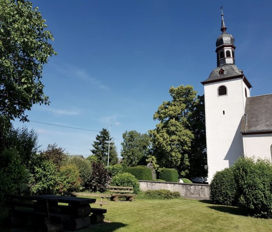 Pfarrkirche in Weiler, © Foto: Svenja Schulze-Entrup, Quelle: Touristik-Büro Vordereifel