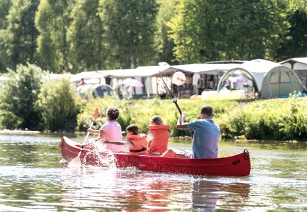 Familien-Kanutourauf der Sauer, © Felsenland Südeifel Tourismus GmbH