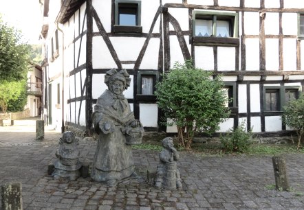 Buttermarkt Brunnen, © TI Hocheifel-Nürburgring,Verbandsgemeindeverwaltung Adenau