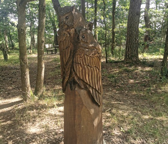 Holzfiguren am Rastplatz der Tiere, © GesundLand Vulkaneifel GmbH