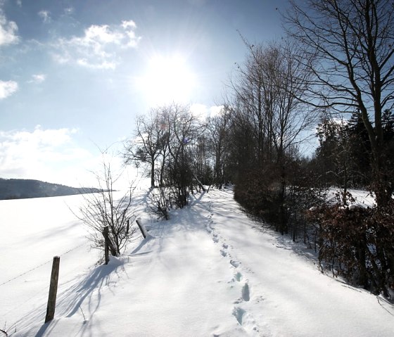 Winter in der Eifel mit Schnee, © Eifel Tourismus GmbH / Janssen + de Kievieth