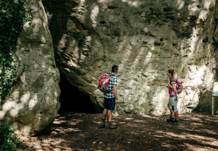 Kakushöhle, am Eingang, © Nordeifel Tourismus GmbH, Paul Meixner